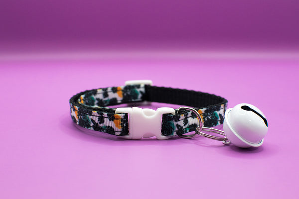 White Big Bell Pet Cat Kitten Hand Made Adjustable Neck Collar