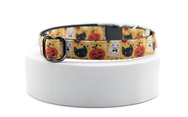 Premium Quality Nylon Neck Collar For Cat Kitten Halloween Cartoon Bell
