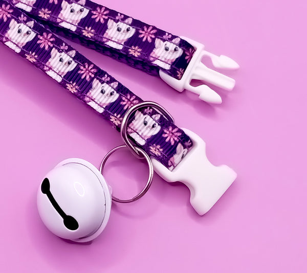 White Quick Release Buckle and Big Bell Pet Cat Kitten Hand Made Adjustable Neck Collar