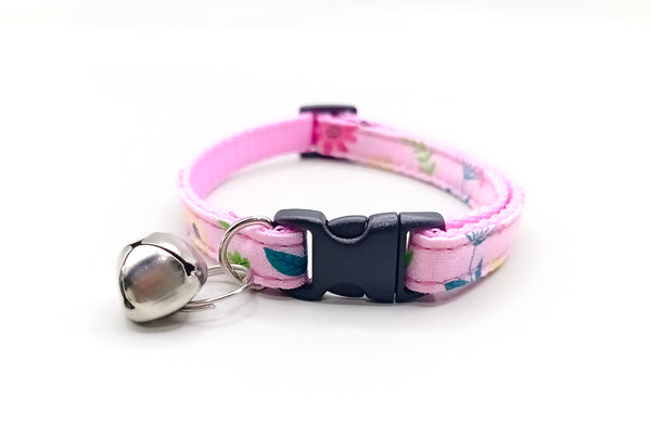 Bee Pattern Cat Pet Kitten Hand Made Floral Fabric Bow, Scarf Neck Collar with Silver Bell