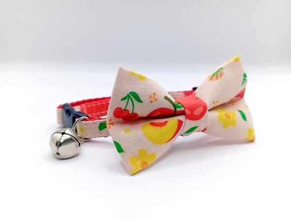 Apple Pattern Cat Pet Kitten Hand Made Fabric Bow, Scarf Neck Collar with Bell