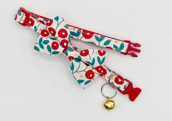 Kitten Hand Made Fabric Bow Neck Collar With Golden Bell Cat Pet