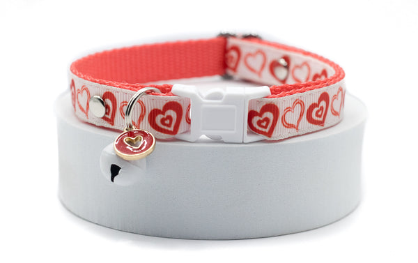 Premium Quality Nylon Pet Cat Kitten Neck Collar with Heart Pendant White Bell