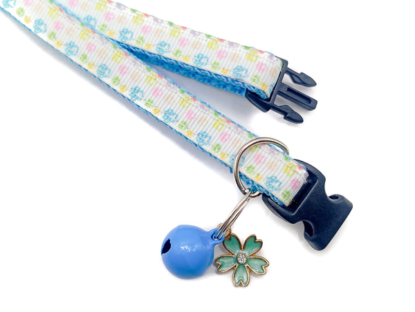 Paw Pattern Cat Kitten Pet Adjustable Neck Collar with Floral Pendant Black Buckle