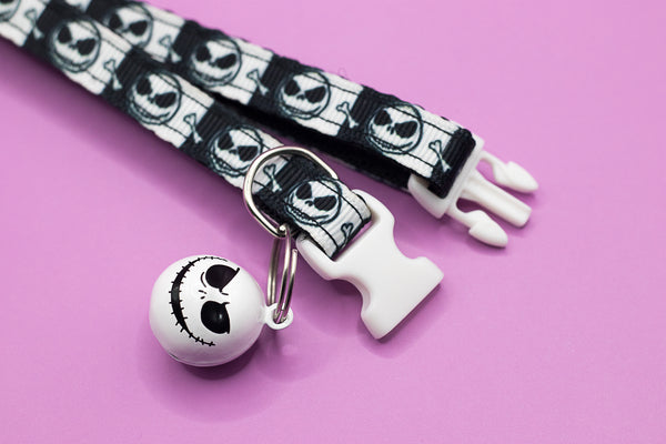 Skellington Cartoon Bell with Adjustable Neck Collar For Cat Kitten