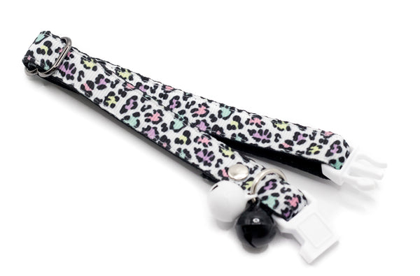 Premium Quality Nylon Cat Kitten Pet Adjustable Neck Collar with Double Bell